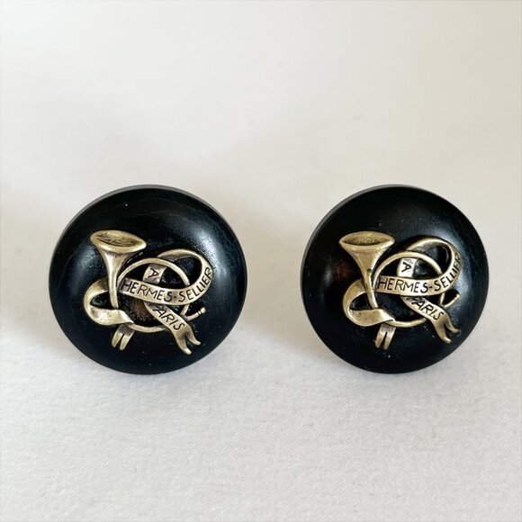 HERMES Round Earrings Sellier in Dark Golden Metal and Wood - Picture 1 of 9